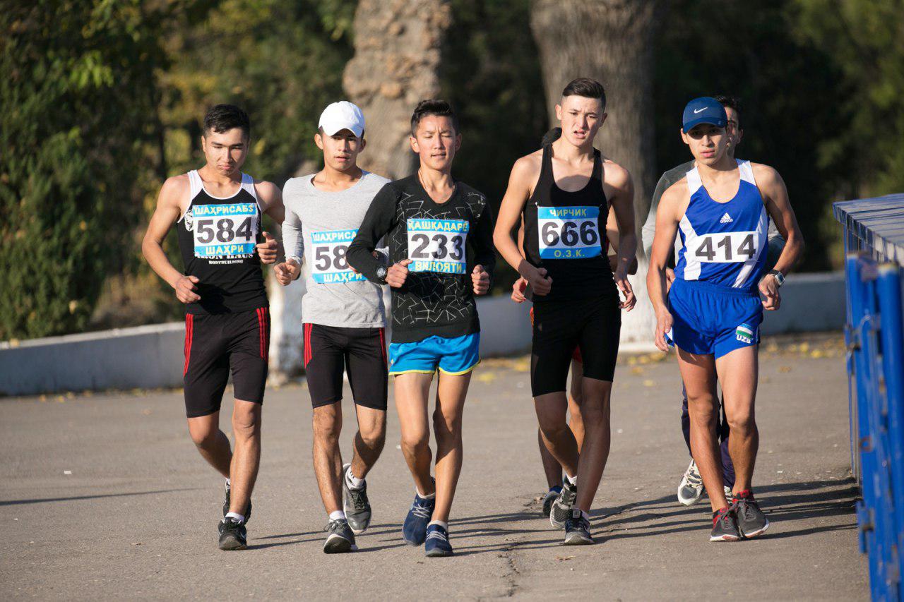 Xitoy porno yulduzining surati Ehtirosli lezbiyenlarni onlayn tomosha qiling