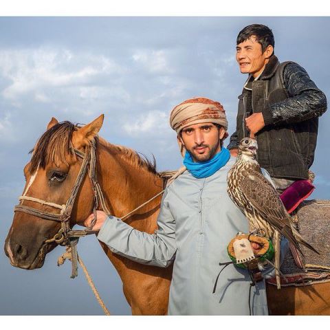 Porno erkakni masxara qiladi