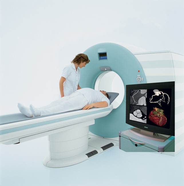 Orqa tomondan qozgatilgan qin