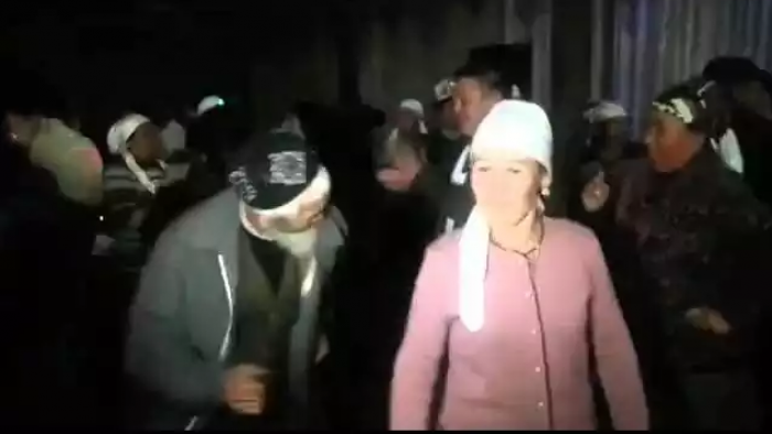 Seksi jojalar yakkaxon qorin boshligi bilan