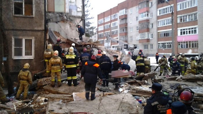 Porno u uxlab erkalaydi