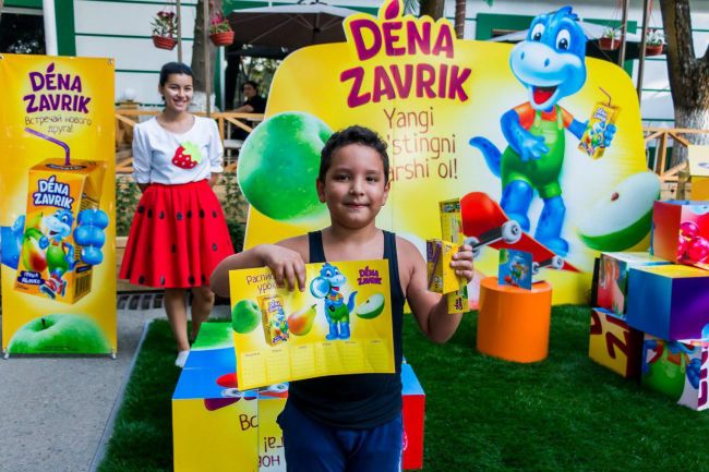 Kamtarona oqituvchi porno video