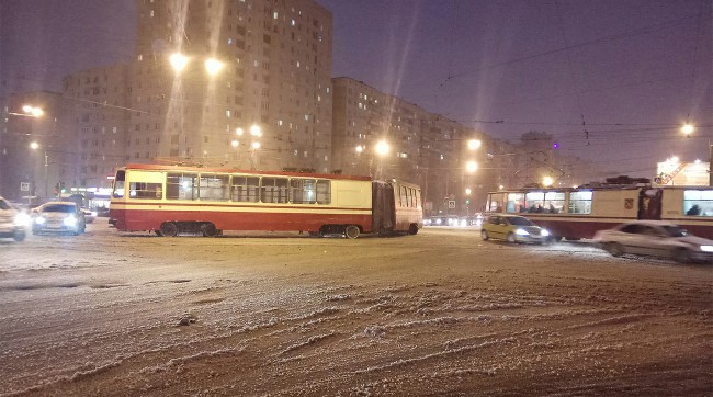 qoramagiz sochli mushuk anal Toliq metrajli transseksual porno filmlar