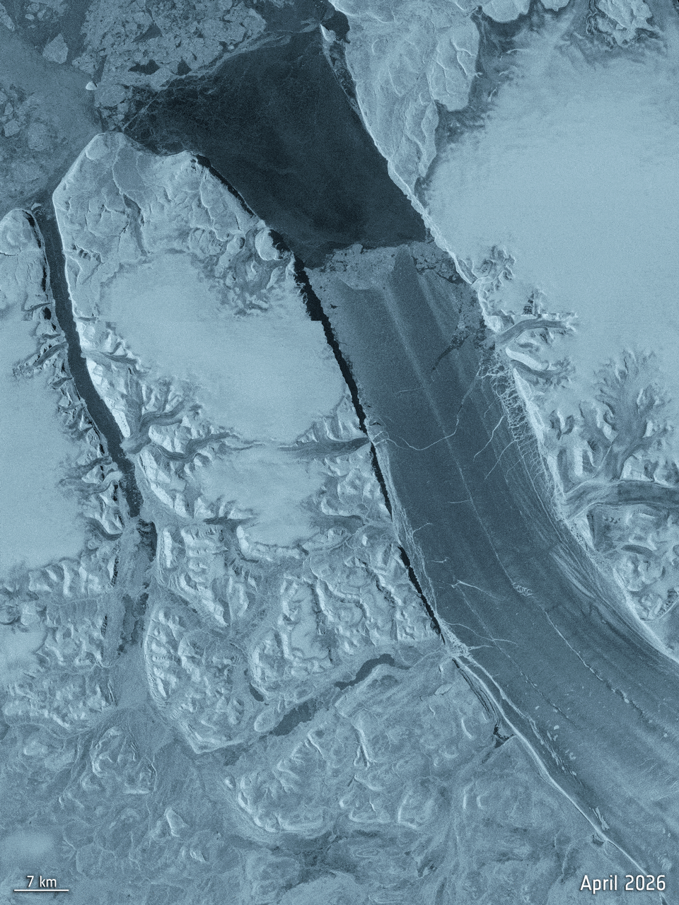 Petermann_ice_tongue_April_August_2026_article