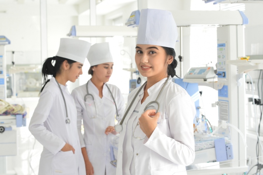 Yapon ogli pornoda onasini sikadi Xotinining ogzidan porno fotosuratlar guruhi