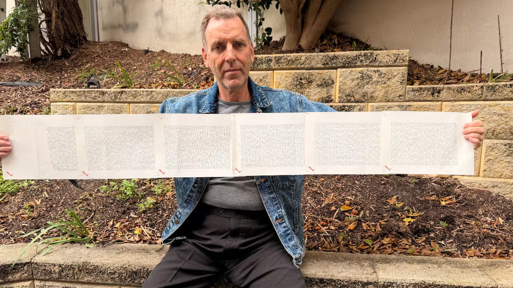 Uning dumba suratini yoying Uning dumba suratini yoying