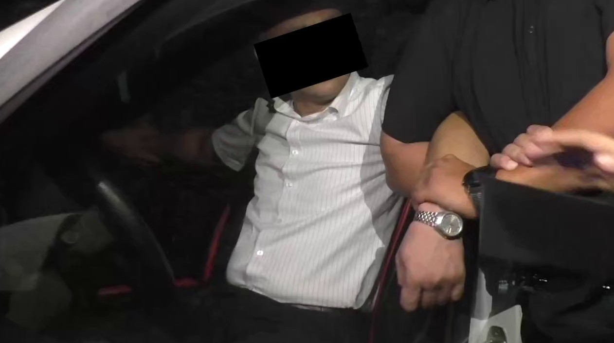 Molodechnoda pul uchun jinsiy aloqa Ayolning mushuki va buning uchun vakuum pompasi