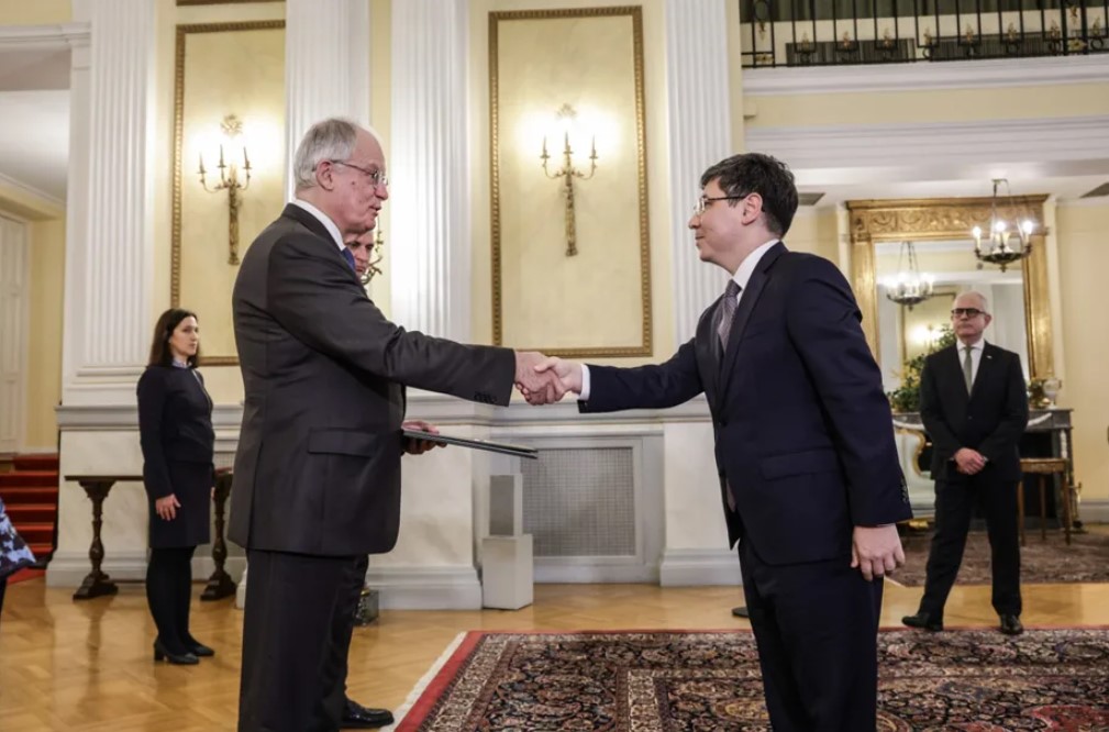 Abat Fayzullaev becomes Uzbekistan’s ambassador to Greece.