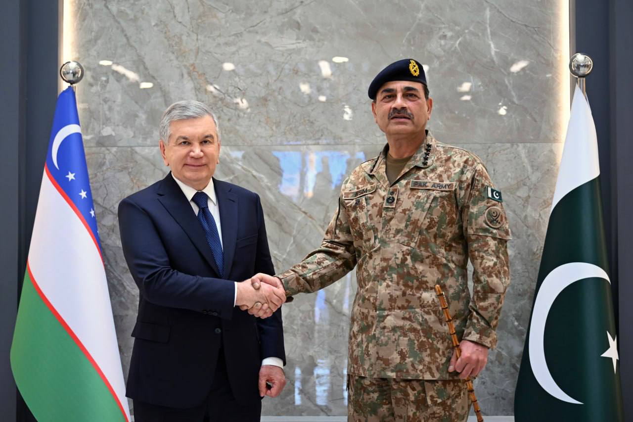 Tashkent and Islamabad discuss defense and security cooperation.