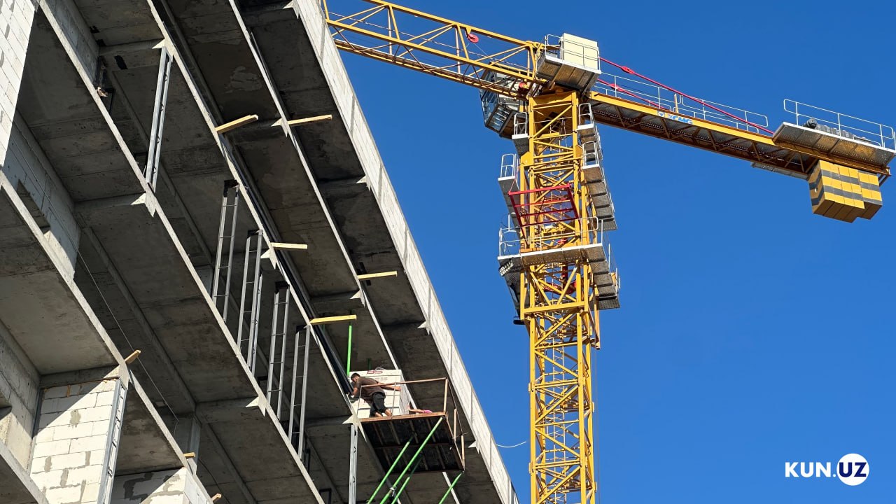 Uzbekistan’s construction sector surges 15.5% in early 2026.