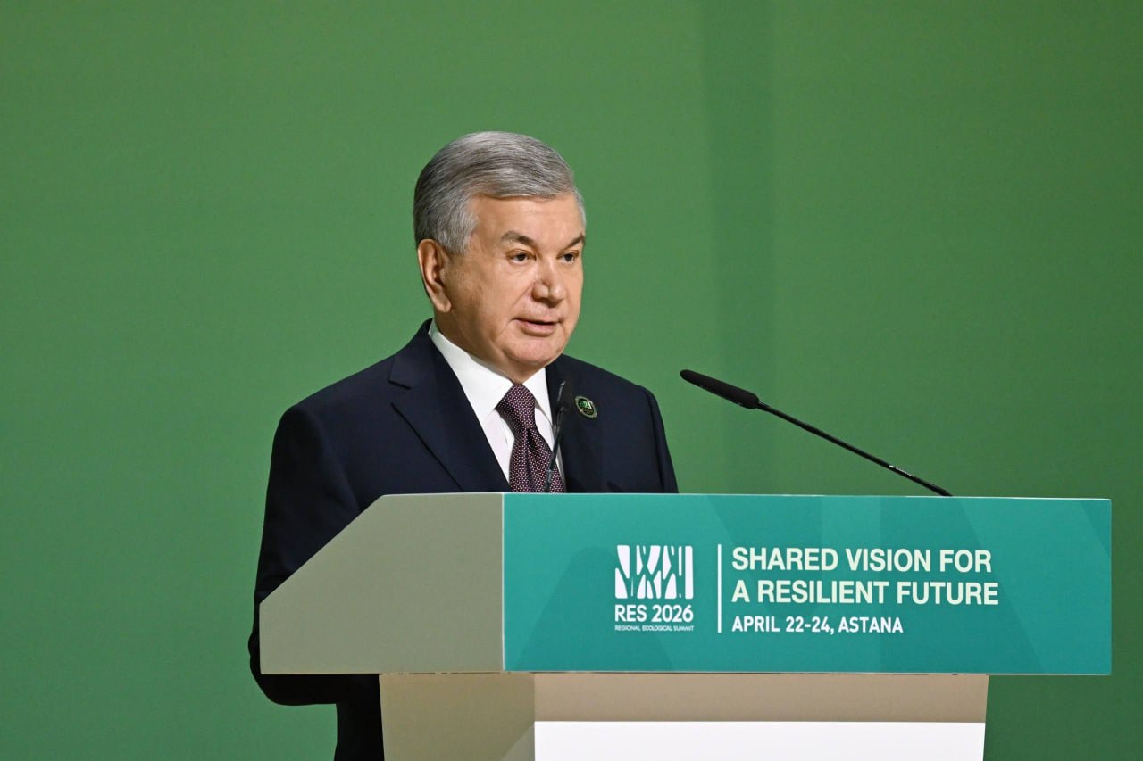 President Mirziyoyev proposes green trade corridor and unified climate investment strategy at regional summit.