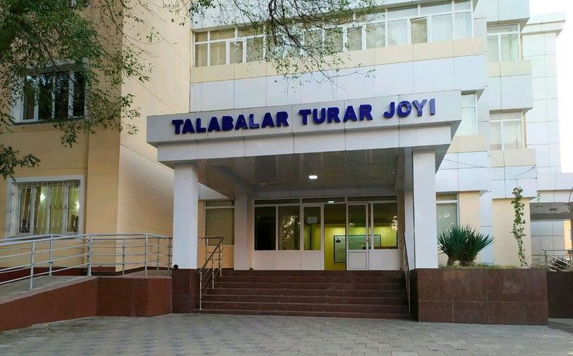 Seks film retro hayot film Xonadagi ofitsiantni sikdi