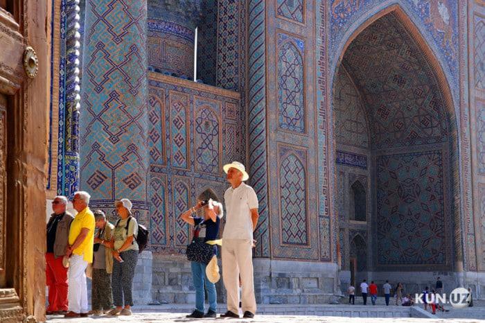 Uzbekistan’s tourism service exports exceed $3.6 billion over nine months.