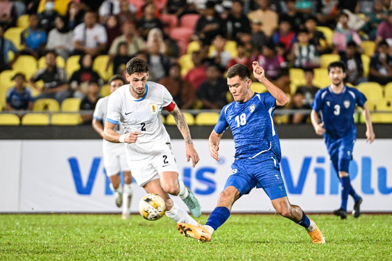 Uzbekistan suffers a narrow defeat against Uruguay.