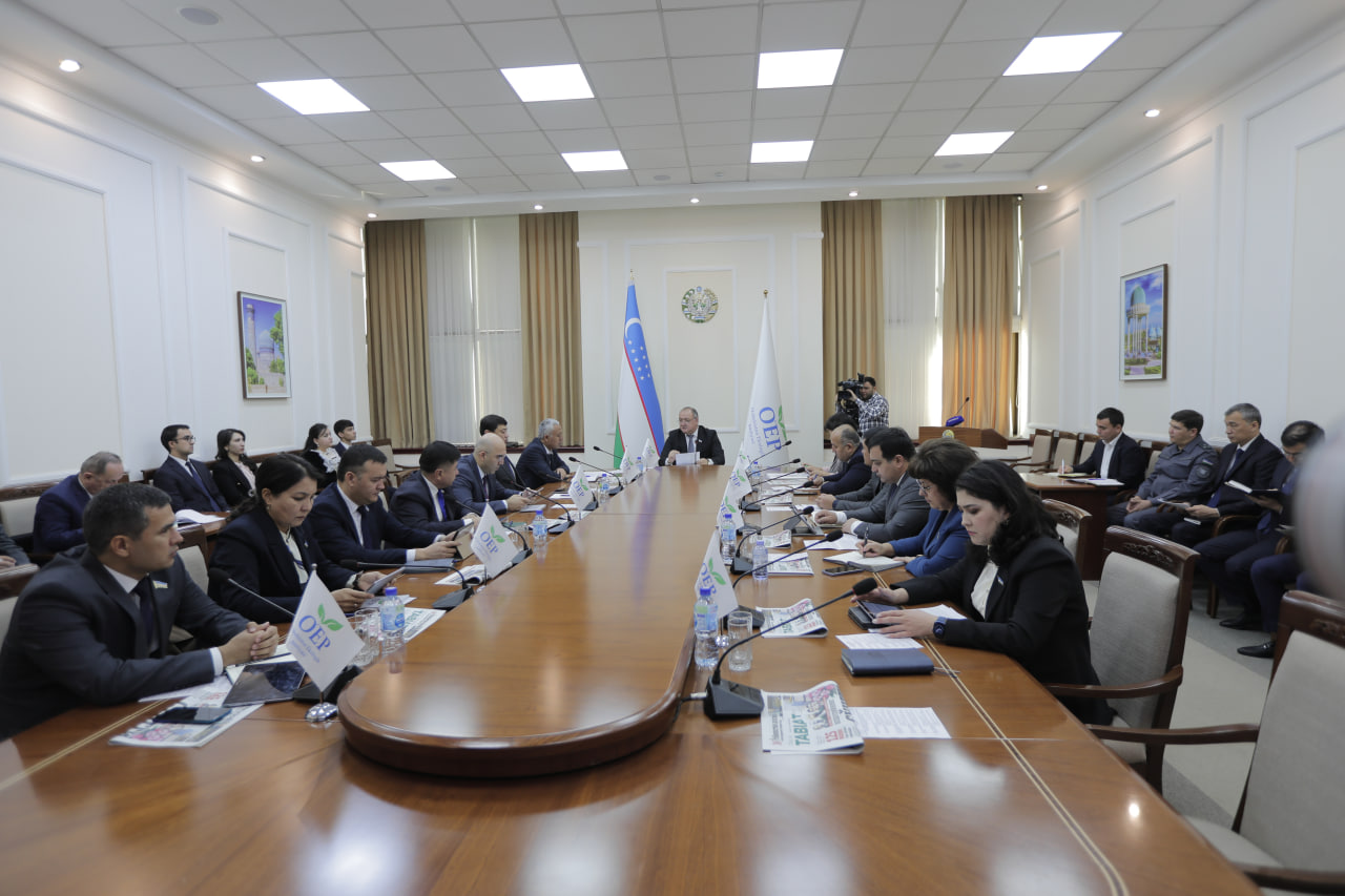 Uzbekistan moves to increase accountability of government and regional leaders in fight against corruption.