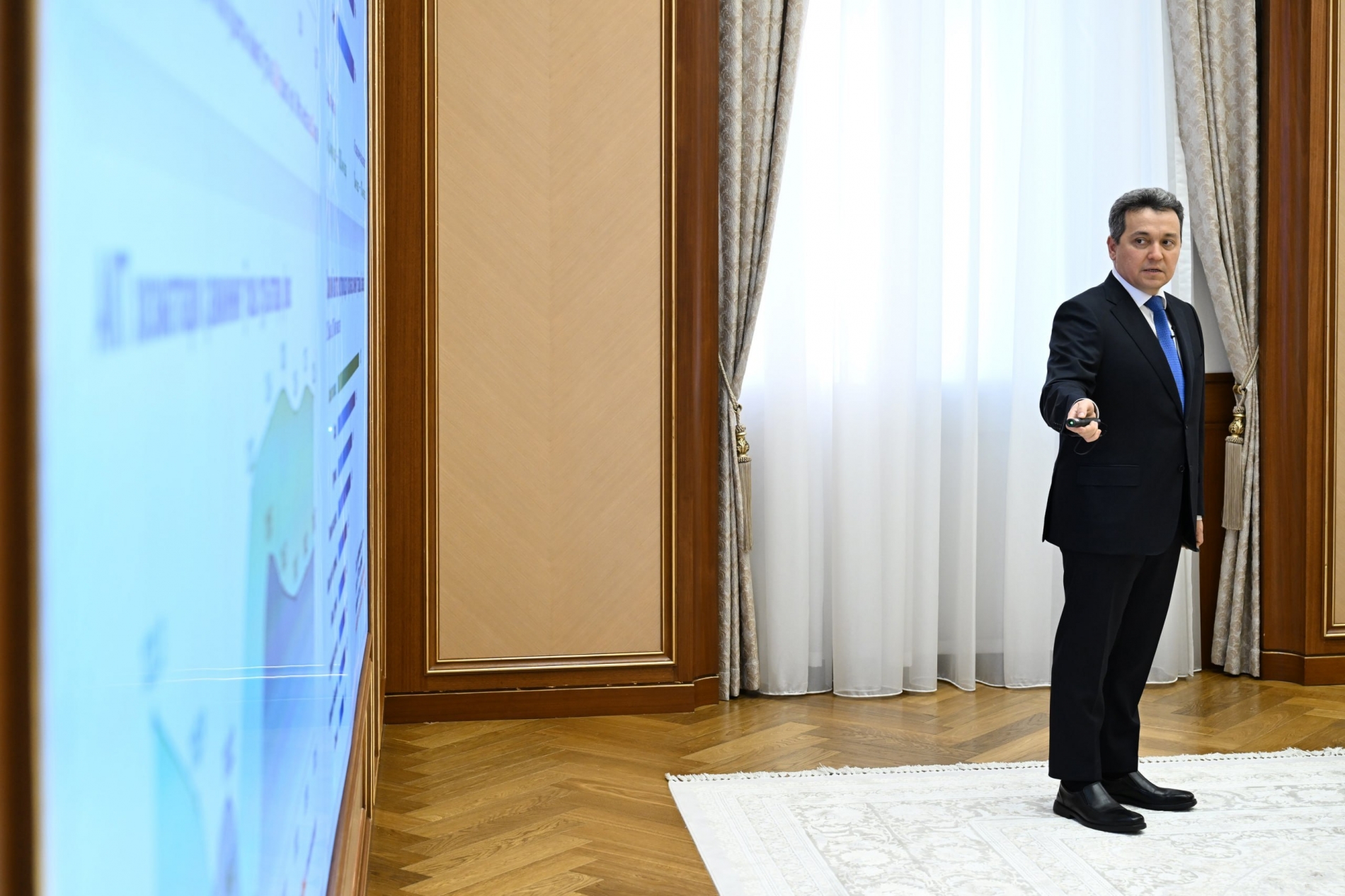 Uzbekistan aims to localize 45% of software and IT services in public sector and banks.