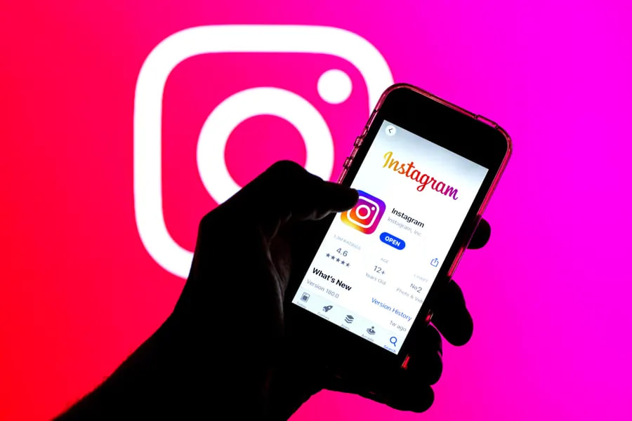 Tashkent man fined for insulting president and his family on social media.