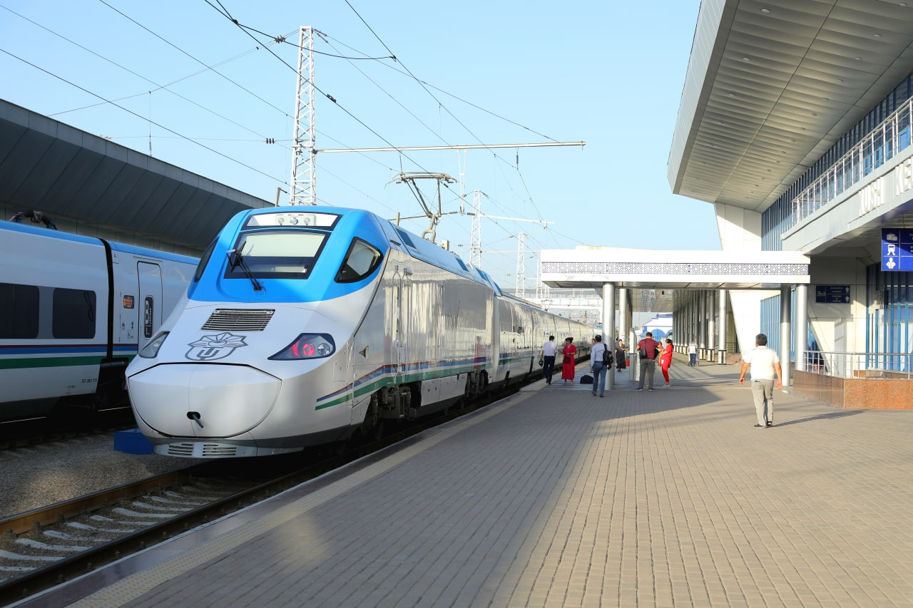 Uzbekistan to boost Tashkent – Samarkand railway capacity ahead of high-speed project.