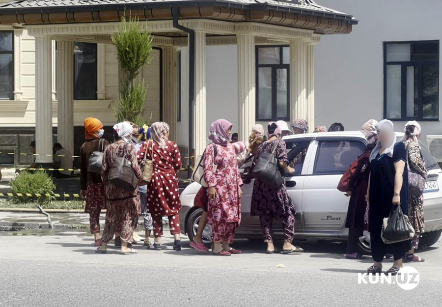Central Bank warns of labor market pressure from population growth.