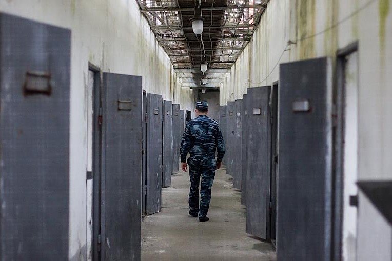 Uzbek citizen jailed for 10 years after escape from Russian penal colony.