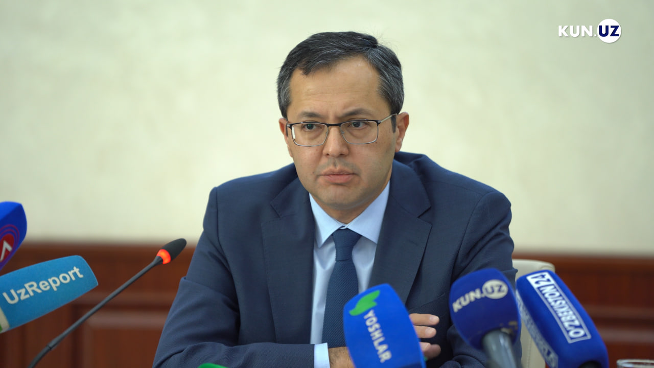 Central Bank chief dismisses rumors of Uzbekistan buying gold from Russia.