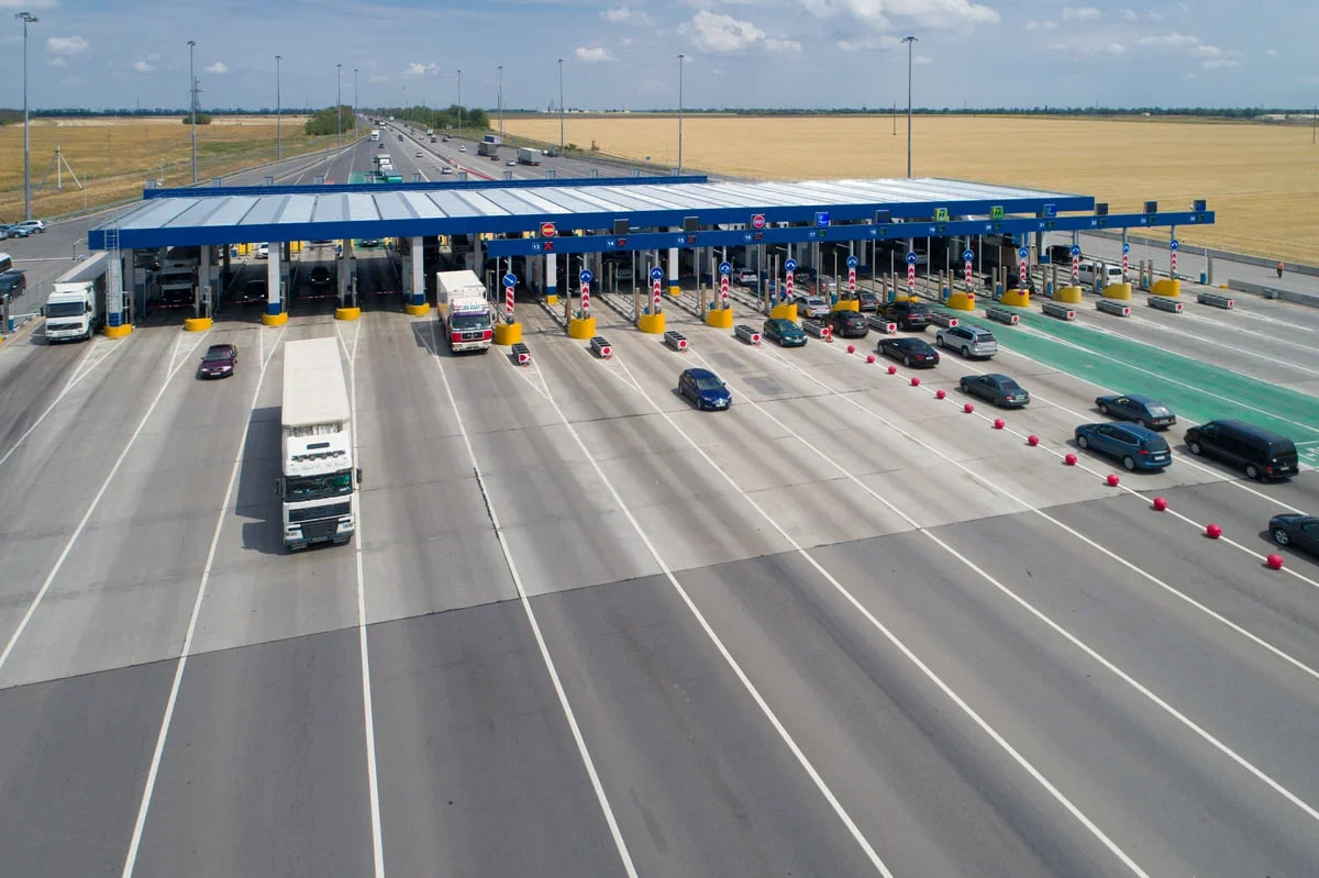 Tashkent–Samarkand and Tashkent–Andijan toll roads slated for 2026.