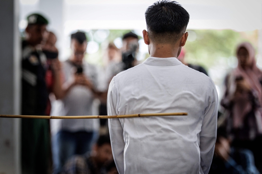 Lesbian xizmatkor porno