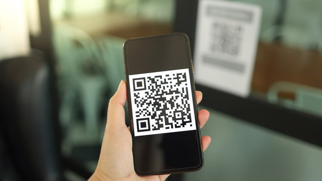 Central Bank plans to pilot universal QR code for cashless payments.