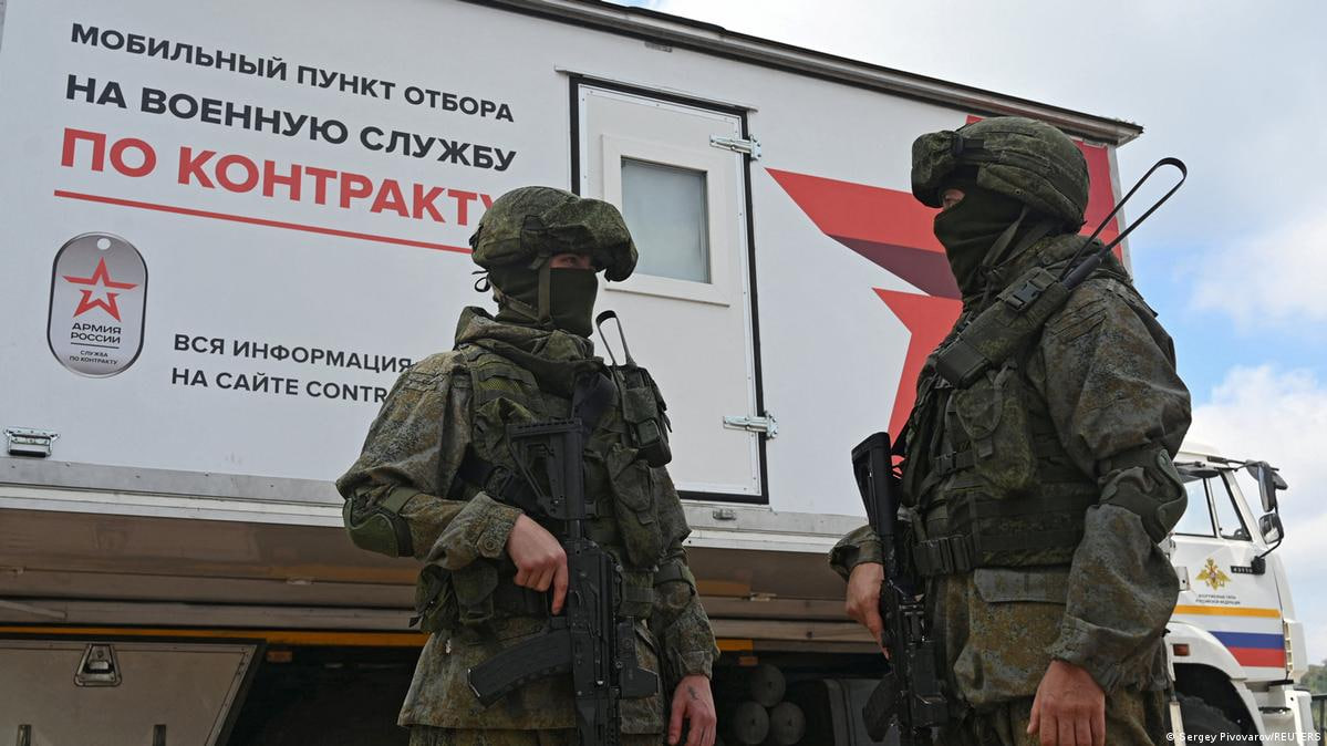 Mano bilan italyan porno filmlar