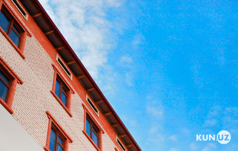 Uzbekistan tightens oversight of shared construction with new criminal provisions.