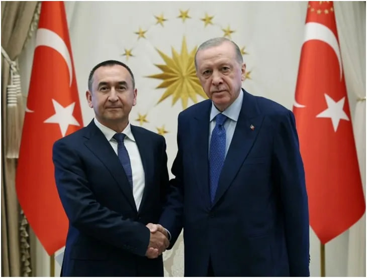 Uzbekistan’s new ambassador presents credentials to President Erdoğan.