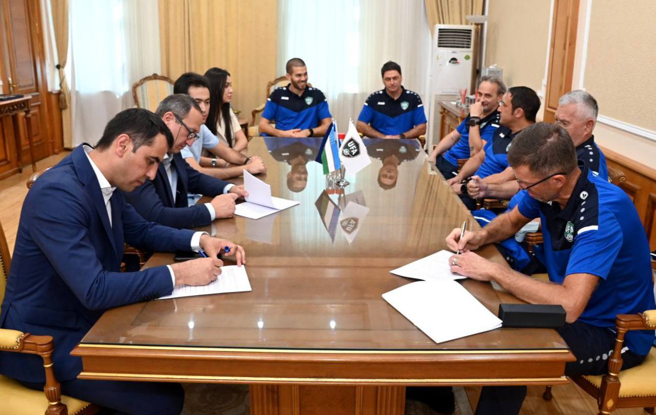 Assistants of former Uzbekistan head coach Katanec demand €350,000 from UFA.