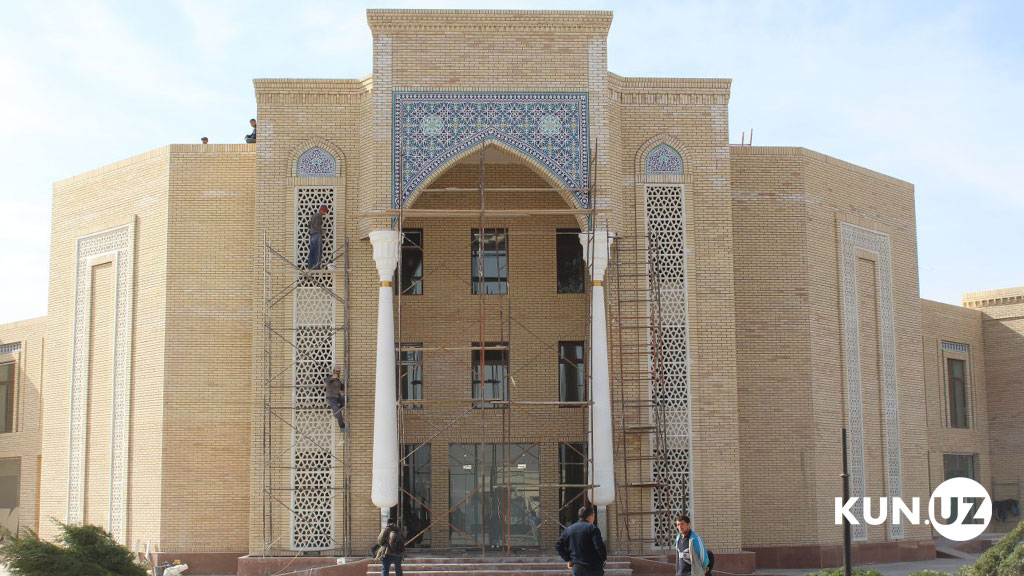 Government announces tax and customs relief measures for tourism investors.