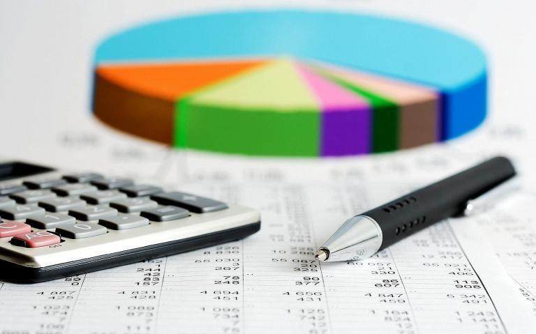 Uzbekistan’s public sector expenditures rise despite administrative reforms.