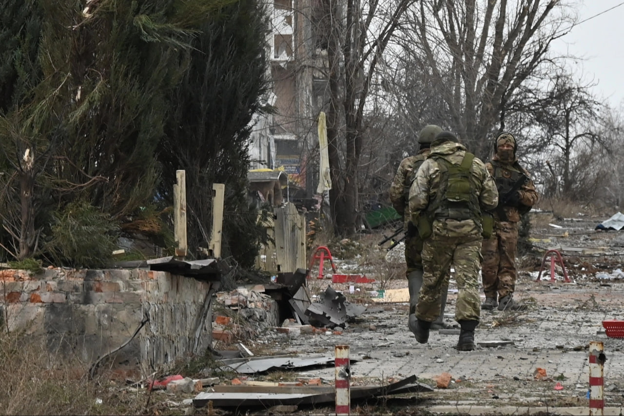 Rus bekasi va qul paypoqlari fotosurati Rus bekasi va qul paypoqlari fotosurati