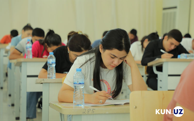 Sperma bilan onlayn trans porno