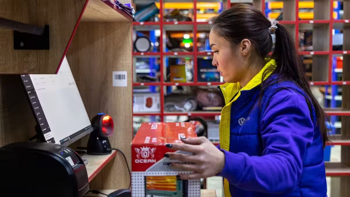 Government proposes higher turnover and income taxes for e-commerce sellers.