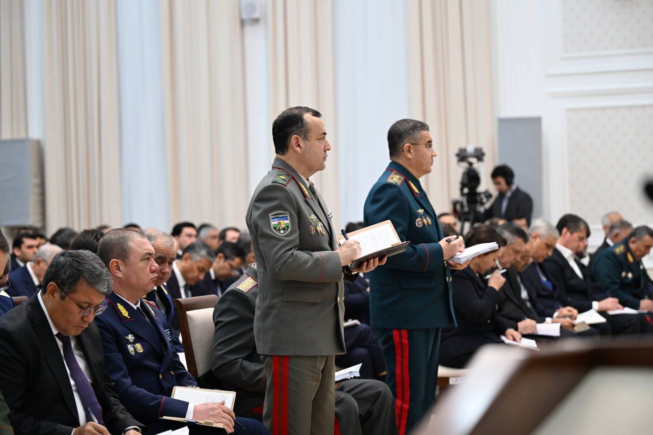 President Mirziyoyev urges generational change in law enforcement leadership.