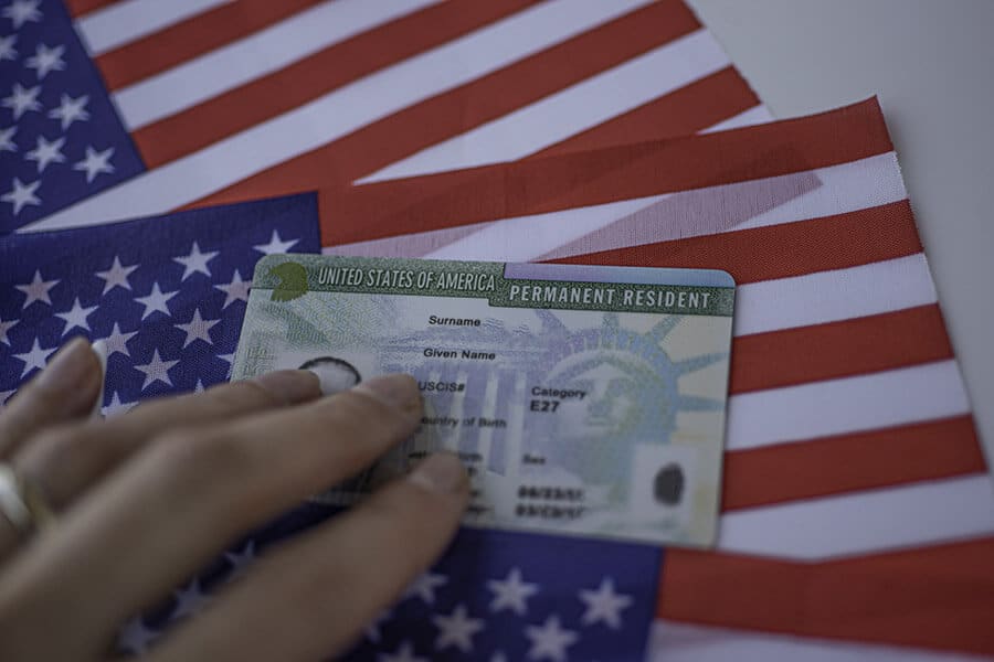 U.S. Embassy warns against false services claiming early Green Card registration.