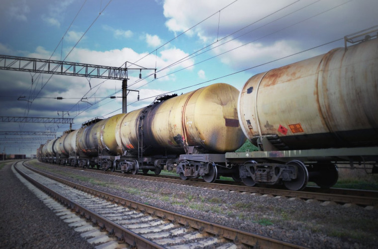 Uzbekistan imports $508 million in natural gas over four months as domestic demand shifts.