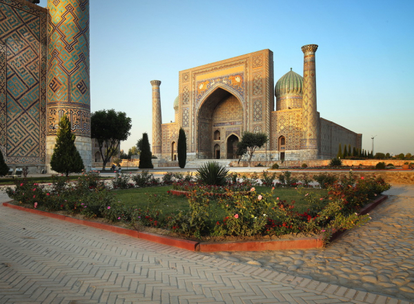 Yutishning onlayn porno video kompilyatsiyasi