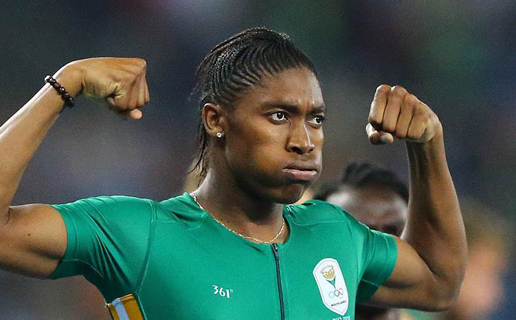 Qizlarning katta labiyalari fotosuratlari Rus etuk uy qurilishi porno uchlik toshakda