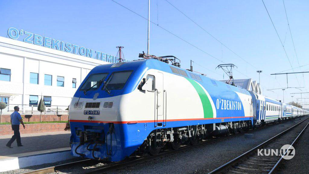 Yalangoch qishloq qizlarining shaxsiy uy qurilishi fotosuratlari