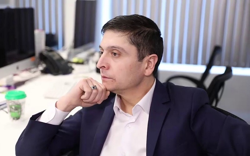 Зеленскийнинг ўзбекистонлик қиёфадошига “Квартал-95” шоусидан таклиф тушди