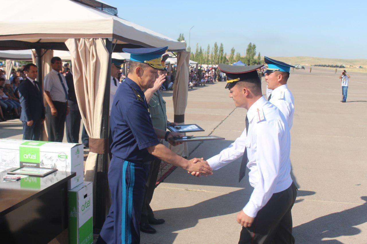 Командующий ВВС Узбекистана