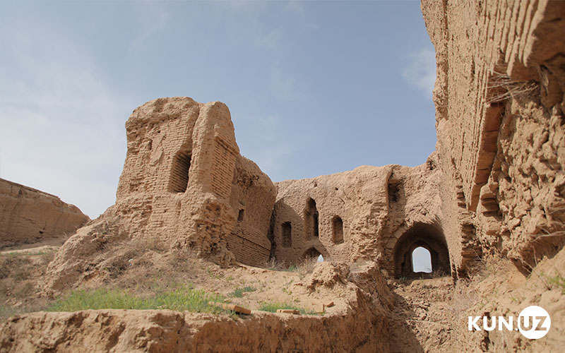 Balerinalar bilan video jinsiy aloqa Qadimgi togri kokrak porno