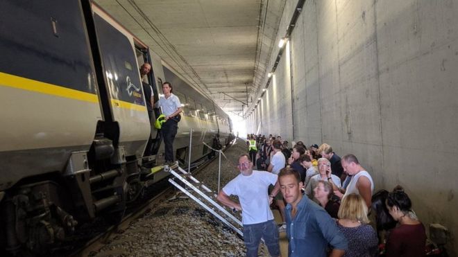 Бельгияда рекорд иссиқ ҳарорат туфайли Eurostar тезюрар поезди ишдан чиқди