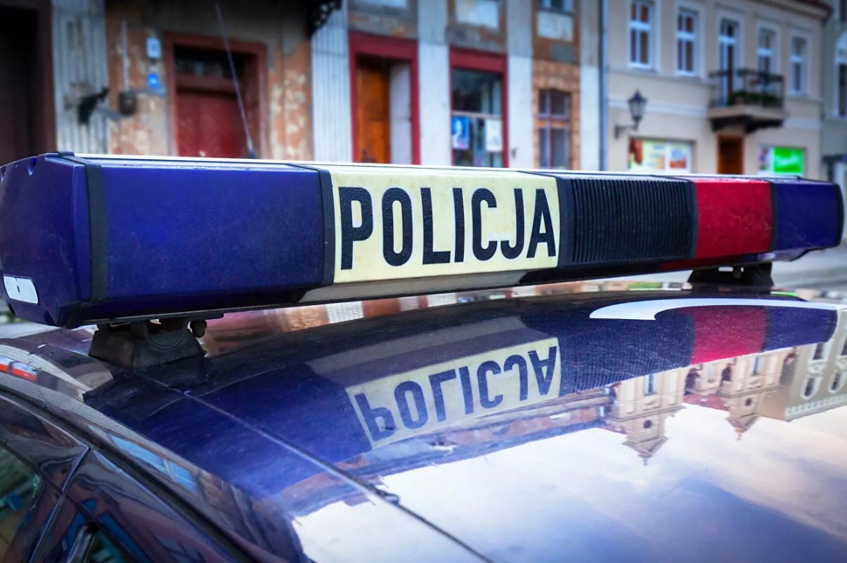 Польшада мусулмонларга қарши теракт уюштиришга тайёрланганликда гумонланганлар қўлга олинди