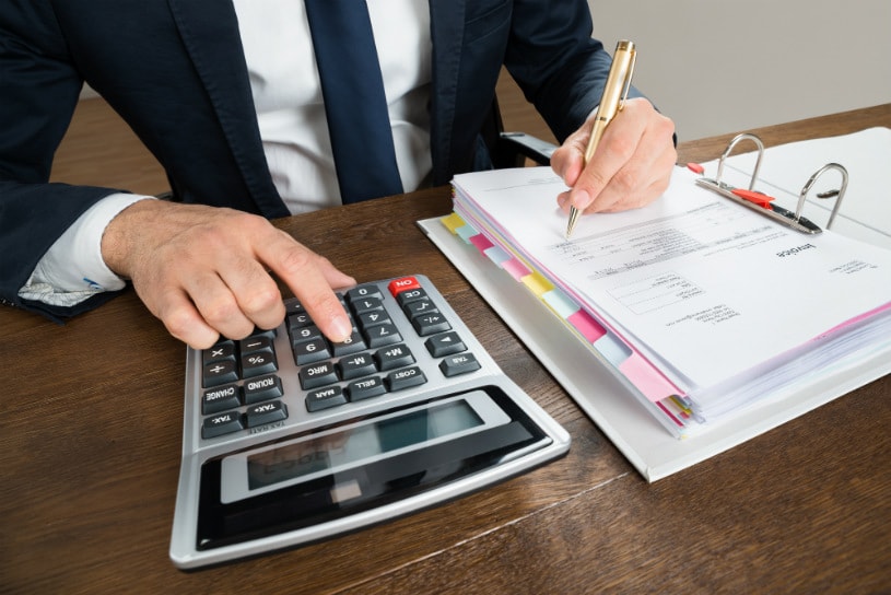 Qizlarning katta kokrak qafasining fotosuratlari