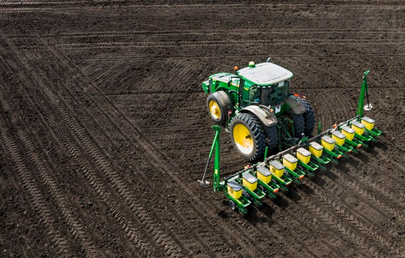 Vaginalar va yalangoch qizlarning fotosuratlari